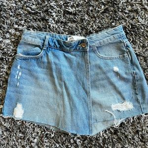 Zara Jean skort